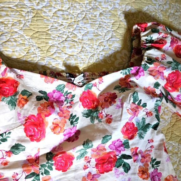 Zara "The Caroline" Dress - Picture 14 of 14